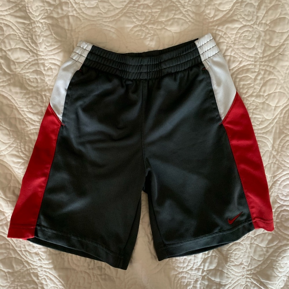 Nike Boys Small athletic shorts red/grey/white